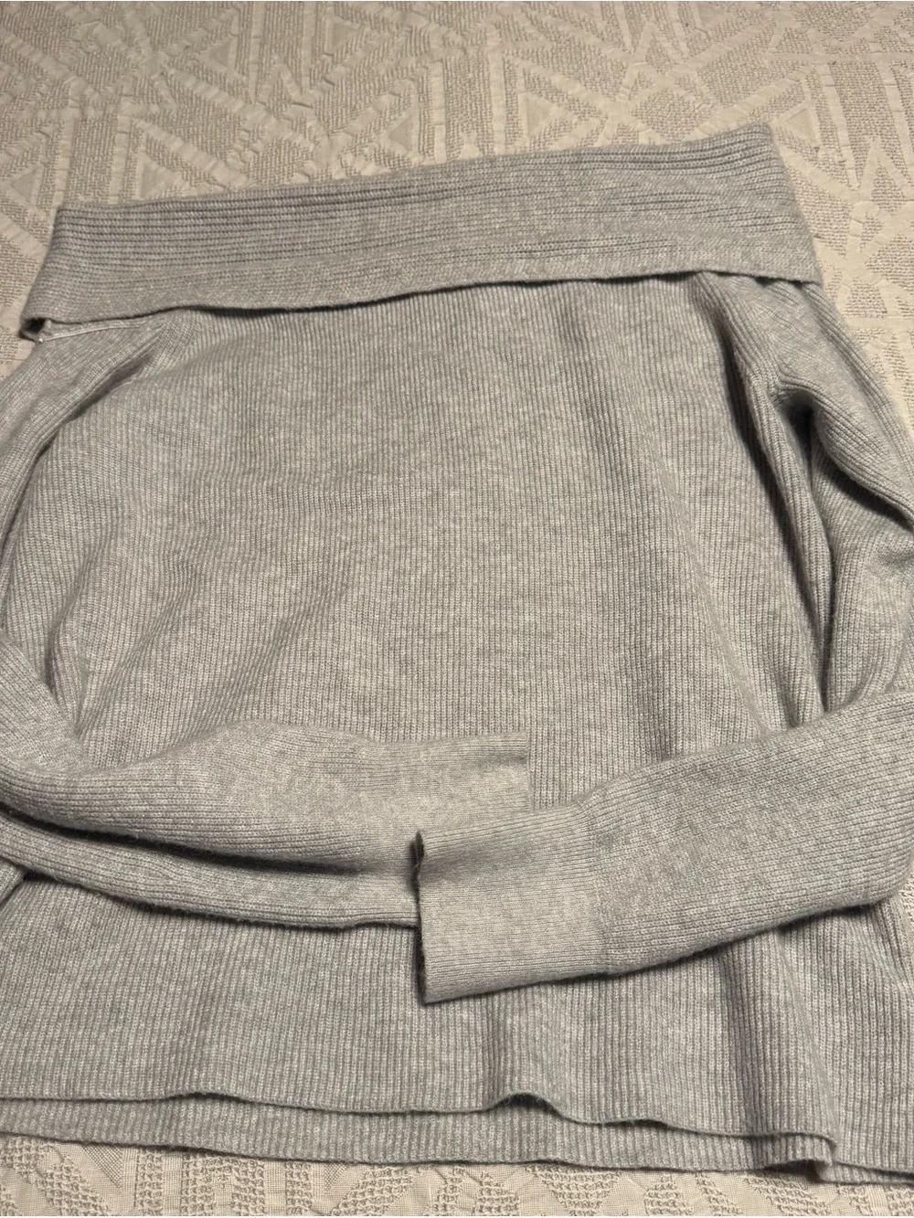 Leith Light Gray Off-the-Shoulder Ribbed Sweater - Picture 5 of 5